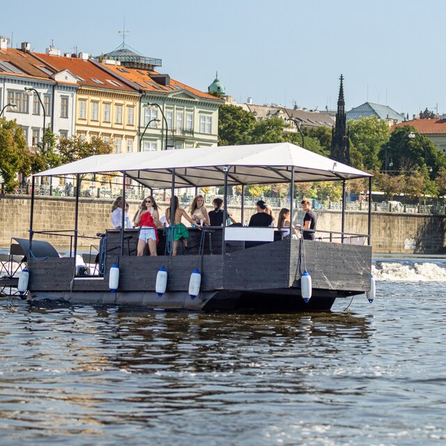 Beer Boat - Ultimate Beer Ride